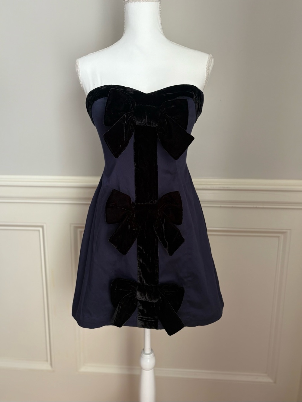NWT Maeve Strapless Bow Velvet Mini Dress From Anthropologie